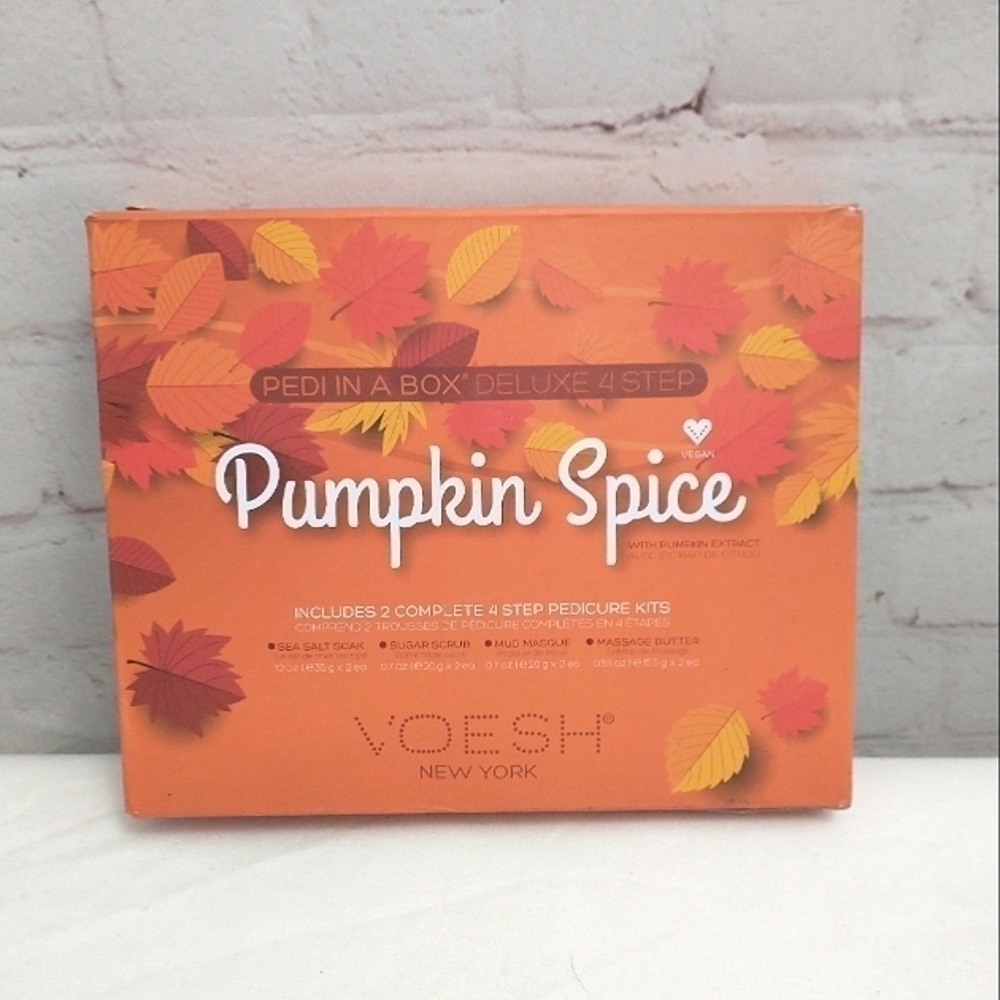 Voesh New York Pedi in a box Deluxe 4 Step set Pumpkin Spice